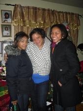 Angela Burnette & daughter Tanay & Niece Shadavier